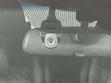 今の時代は付いていたらうれしい、いや、付けて頂きたい装備の一つ。自分の身を守る為の装備、付いていています!