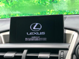 【メーカー純正ナビ】インテリアに溶け込むスタイリッシュな「専用設計」メーカーナビを装備♪視認性や操作性など基本性能にも優れ、より上質なカーライフをお楽しみいただけます。