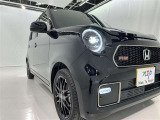 フォグランプ装着車です。暗い夜道の車両前方を明るく照らします
