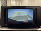【バックモニター】駐車時に後方がリアルタイム映像で確認できます。駐車時や、夜間のバック時に大活躍♪