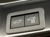 【パワーバックドア】スマートキーや運転席のボタンを押すだけでリアゲートが自動で開閉します!荷物を持っている時や、高い位置にあるバックドアを閉める際に便利な機能です♪
