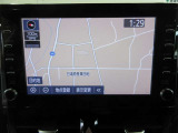 ディスプレイオーデイオ(AM/FMチューナー・Biuetooth・USB入力)+ナビが付いています。