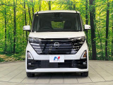 弊社では、全車『修復歴なし』のお車のみ取り扱っております。専任バイヤーによる厳選した仕入れの後、入庫後の車両チェックを行い、ネクステージが認定した高品質な中古車をご提供しております。