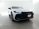 ヘッドランプに、消費電力の少ないLEDヘッドランプを採用。夜間の道路を明るく照らしてくれます。