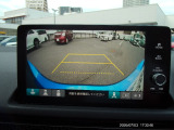 画質もキレイなバックカメラ、車庫入れが苦手な方も運転が好きになるはず。