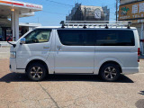 展示車両の中にはアフター保証対象車両を数多く取り揃えており、一年間から三年間(別途)まで走行距離無制限の保証を全国どこのディーラーでも保証を受けられます。