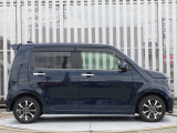 当店の中古車販売は、安心してご購入いただくために、ご契約、ご納車を含め当店にご来店いただけるお客様にお願いしております。