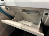 グローブBOX内!