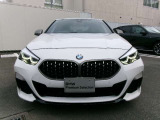 群馬BMWプレミアムセレクション館林は認定中古車販売のスペシャリストとして品質へのこだわり、特に喫煙歴の無いだれもが気持ちよく購入検討いただける車両を展示しております。遠方からもお問い合わせください。