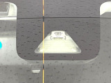 【スマートアシスト】走行中に前方の車両等を認識し、衝突しそうな時は警報とブレーキで衝突回避と被害軽減をアシスト。より安全にドライブをお楽しみいただけます。