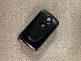 電子カードキーを携帯していれば、ドアハンドルやバックドアのリクエストスィッチを押すだけでドアの施錠、開錠が行えます。電子カードキーがないとエンジンが始動しない、盗難防止に役立つイモビライザー機能付