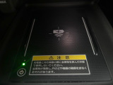 【ワイヤレス充電】置くだけでスマートフォンが充電出来るワイヤレス充電搭載!運転中にも充電が出来るので便利です!
