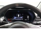 ■スピードメーター■  先進的なディスプレイ表示のスピードメーターです。