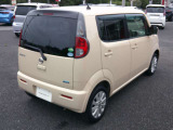 納車前に当社整備工場にてディーラー整備士が、12ヶ月点検又は車検整備を実施。安心してお乗り頂けます。