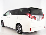 ★展示前点検実施★特殊な機材も用いて、全車点検を実施しております!