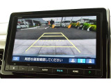 バックカメラが装備されており、後方の安全確認はもちろんのこと狭い場所での駐車や雨の日・夜間など視界の悪いコンディションでのストレスの軽減にもなります!