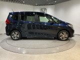 自動車保険・JAFも取り扱っております。また、お客様のご希望で保証延長(有償・一部の車種では取り扱いできません)もご準備しております。