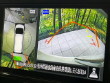 【アラウンドビューモニター】専用のカメラにより、上から見下ろしたような視点で360度クルマの周囲を確認することができます☆死角部分も確認しやすく、狭い場所での切り返しや駐車もスムーズに行えます。