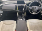 クラウン ハイブリッド 2.5 RS Four 4WD 