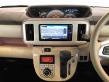 温度を設定すれば、自動で車内の温度管理をしてくれる優れものです♪ATミッションで運転楽々