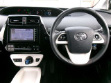 ご購入の車両には、ご納車前に室内の除菌・消臭を施行いたします。※ただし、すべての臭いを消臭できるわけではございませんので、あらかじめご了承ください。