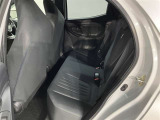 当店ではauも取り扱っております。お車と一緒にau携帯の機種変更も可能です♪また、自動車保険も取り扱っております。車の支払いと自動車保険の支払いをまとめてお支払い可能なプランもあります♪