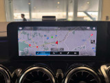 バックカメラにより駐車時の後方確認も楽にできます。