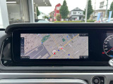 バックカメラにより駐車時の後方確認も楽にできます。