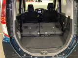 大きな買い物や旅行などにも、たくさんの荷物が積めて便利です!