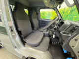 ドライバーによって運転しやすいポジションは異なり、あの車はどうなのか不安なこともありますよね。気になるお車は店頭で乗り込んでご確認いただけます♪