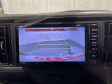 【バックモニター】駐車時に後方がリアルタイム映像で確認できます。駐車時や、夜間のバック時に大活躍♪