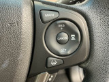 アクセルから足を離しても設定したスピードを保ち走行し、高速道路での疲労軽減に役立つクルーズコントロール付きです!