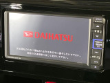 【純正ナビ】人気の純正ナビを装備しております。ナビの使いやすさはもちろん、オーディオ機能も充実!キャンプや旅行はもちろん、通勤や買い物など普段のドライブも楽しくなるはず♪