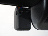 ◆ドライブレコーダー◆映像・音声などを記録する自動車用の装置です。 もしもの事故の際の記録はもちろん、旅行の際の思い出としてドライブの映像を楽しむことができます。
