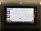 ナビゲーションはフルセグTV、インターナビ対応のGathers純正メモリーナビを搭載しています。Bluetoothオーディオ機能がありますので、スマートフォンなどの音楽も再生できます。