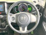 【純正革巻きステアリング】上質な革を使用することで、手にしっかり馴染みとても運転しやすいハンドルです♪