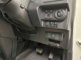 運転席周辺にある各種スイッチ画像です。