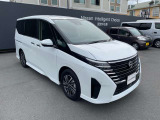 人気のグレードのお車ですので、お問い合わせはお早めに。TEL:042-721-8123
