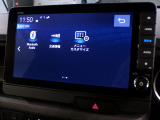 CD、DVD、Bluetooth、AM、FM、スマートフォン接続ができます。