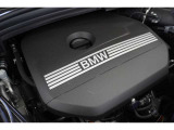 エンジンに定評のあるBMW、そのエンジンはパワフル&エコ&官能性を実現 お問合せ 無料ダイヤル 0078-6002-613077迄お待ちしております。大阪府吹田市芳野町5-55 毎水曜、第二・第三火曜日定休 10:00〜18:00