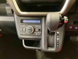 納車前にはプロのメカニックが、各部の点検を行います。ディーラーにしか出来ない品質、そしてサービスできっと満足していただけると思います!