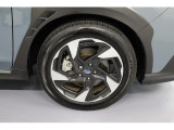 純正18インチアルミホイール装備!タイヤサイズは225/55R18になります!