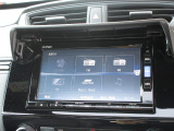 ナビゲーションは純正メモリーナビ(VRU-225CVi)を装着しております。AM、FM、CD、DVD再生、Bluetooth、音楽録音再生、フルセグTVがご使用いただけます。