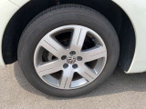 毎日全国の仕入れ先から厳選した車を仕入れております!プロの査定士の検査を受けた車を仕入れ、入庫後も社員が1台1台を走行チェックや状態確認・装備確認などを入念に行います。