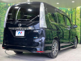 ☆全国のネクステージからお取り寄せが可能※!遠方の店舗に展示してあるクルマが気になる場合も、最寄りの店舗でご覧いただくことが可能です!是非私たちに要望をお聞かせください!※別途費用