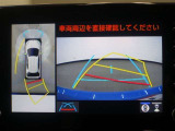 パノラミックビューモニター付きで、車両の周囲を確認することができるので安心できますね♪