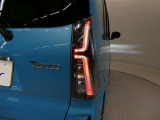 LEDテールライトです。省電力、高輝度のLEDは明るく照らすので夜間運転時の視認性を高めます。スタイリッシュな見た目で細かいところもこだわりたいあなたに!