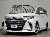 入庫時・販売時・納車前に、弊社基準の68項目に及ぶ点検整備を実施しております。