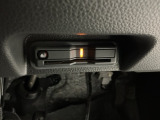 いまや快適なカーライフに欠かせないETCが付いています。