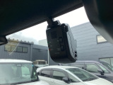 万が一の事故にあった場合でも、ドライブレコーダーがその瞬間の映像を記録しています!事故だけでなく、楽しいお出かけの風景なども録画してくれています。